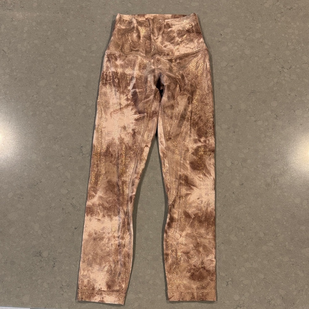 Lululemon 🍋🍋 Leggings Tiedye Snakeskin Mauve and tan size 0